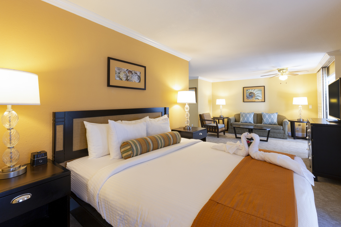 Carlsbad Inn Beach Resort Junior Suite Guest Room