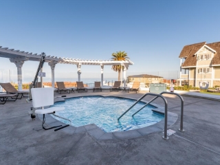 Carlsbad Resort Hotel Courtyard Jacuzzi