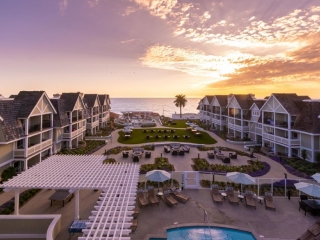 Carlsbad Resort Hotel Ocean Courtyard Pool