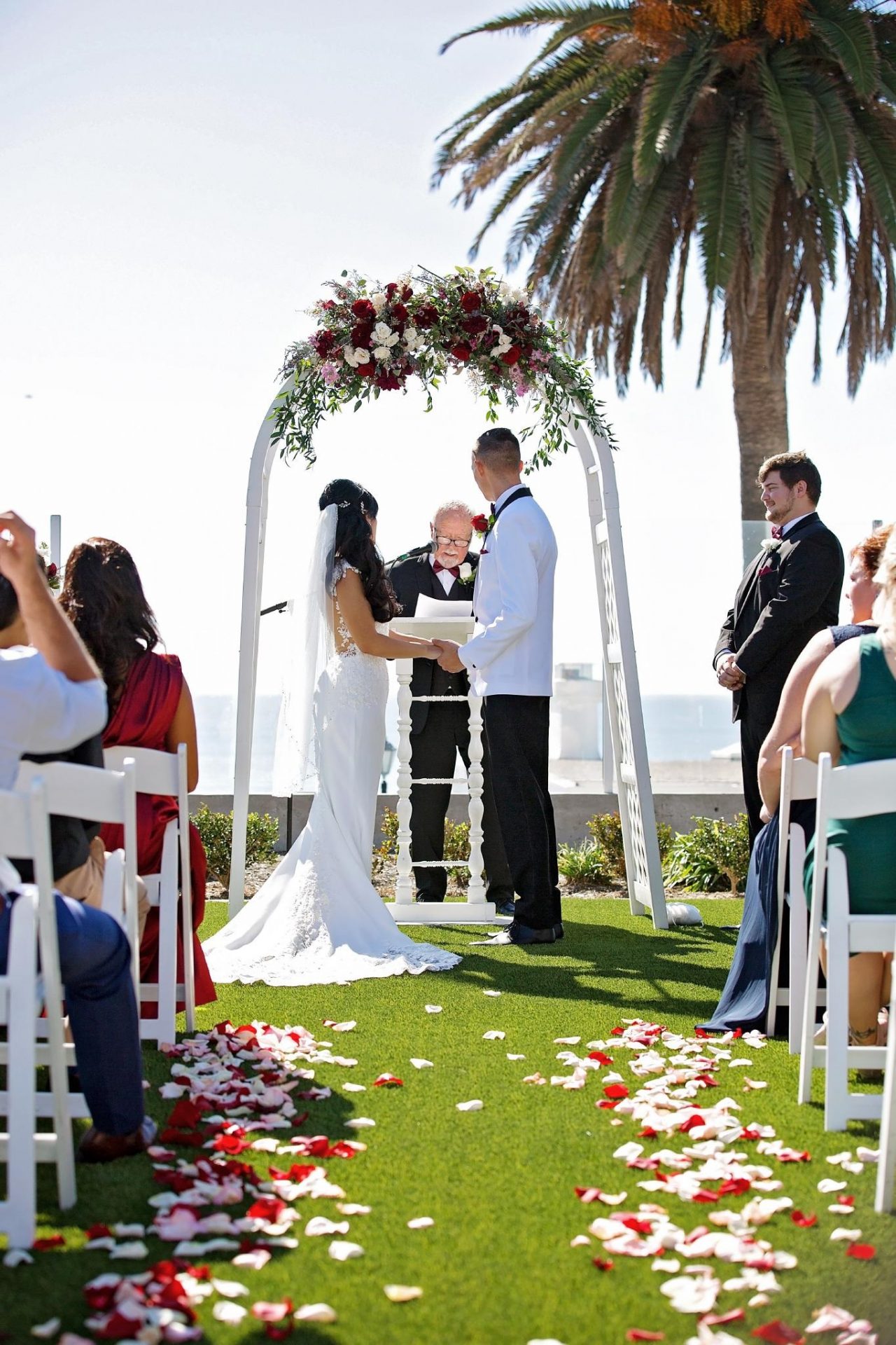 Carlsbad Inn Pointe ceremony weddings beach ocean view Southern California